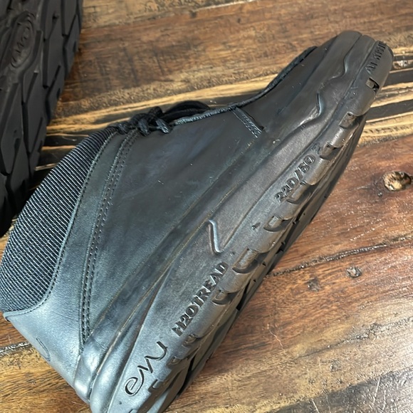 EMU kitchen shoes “H2O Tread” grippy slip resistant sole black size 9 - Picture 13 of 17